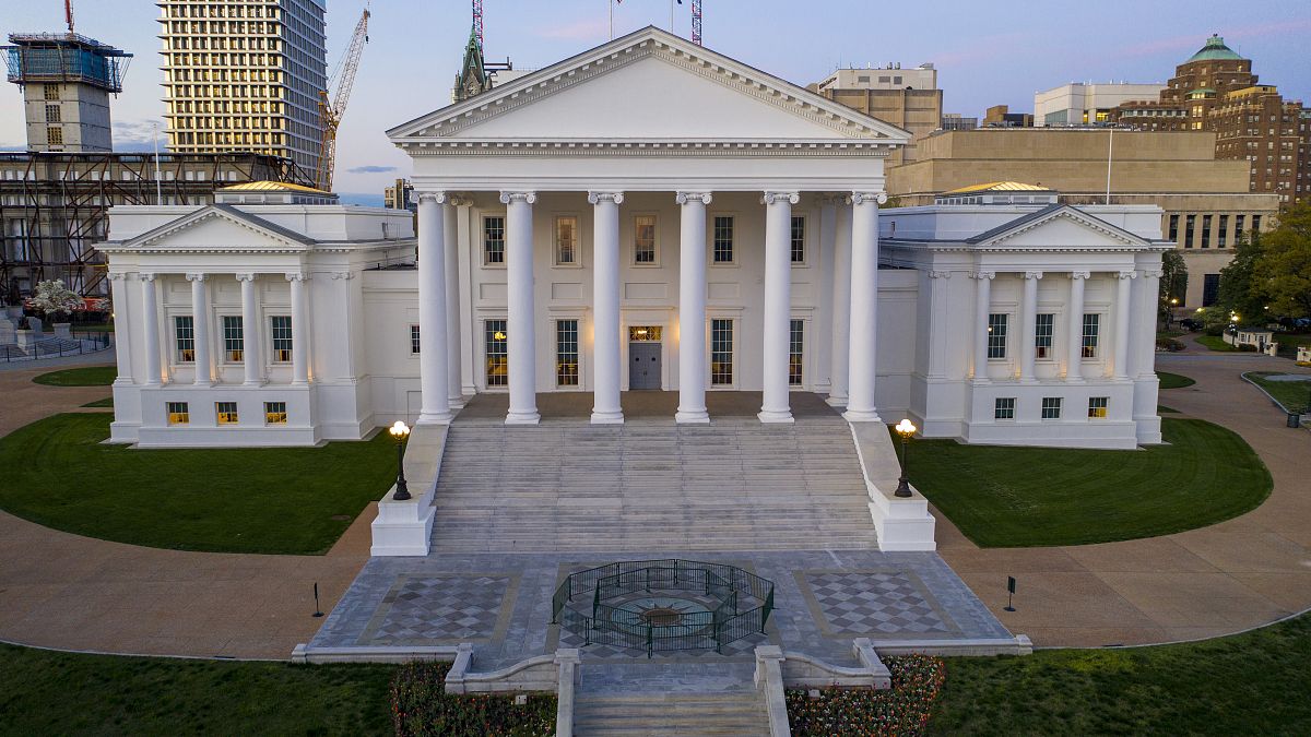 Archives : le Capitole de Virginie, siège de l'Assemblée générale l'Etat, à à Richmond le 2 avril 2020
