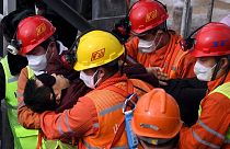 عملیات جستجو و نجات معدن‌چیان محبوس در چین