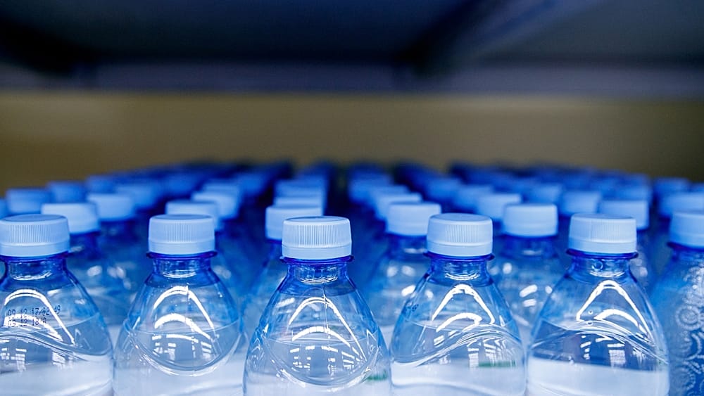 90 Eiffel Towers worth of plastic is being sold in UK supermarkets - Vimarsana News