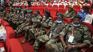 La junte militaire malienne officiellement dissoute