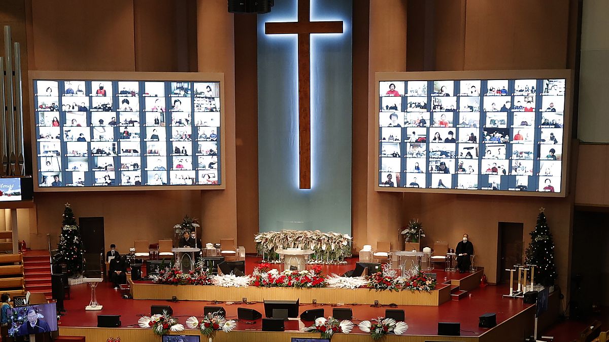 Güney Kore'de bir kilise