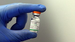 Φιαλίδιο του κινεζικού εμβολίου της Sinopharm