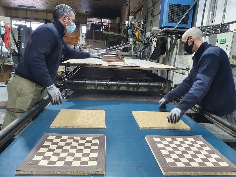 Gambito de dama' desde los tableros de Salesianos Úbeda