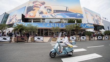 洋書　WE  MET I N CANNES WE MET IN CANNES BY STEPHANE KOSSMANN, HOLLYWOOD PHOTOGRAPHY
