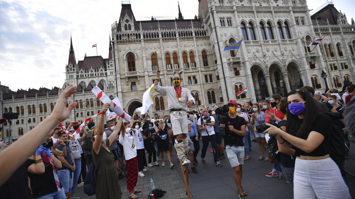 Reforma das universidades gera polémica na Hungria