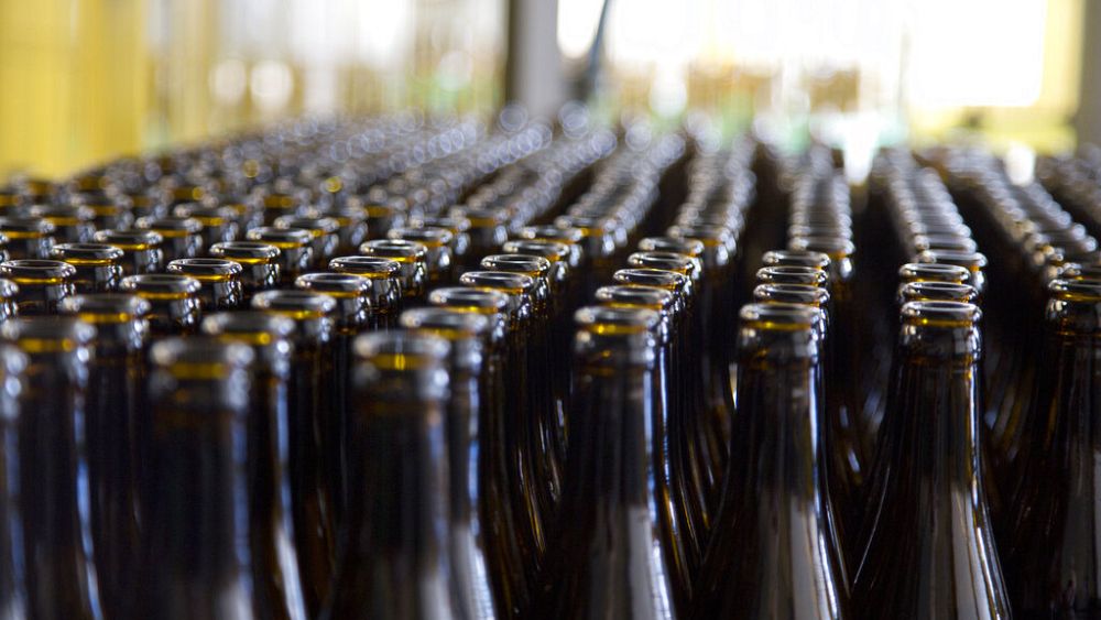 Belgian brewers face packaging crisis, as bottle supplies diminish