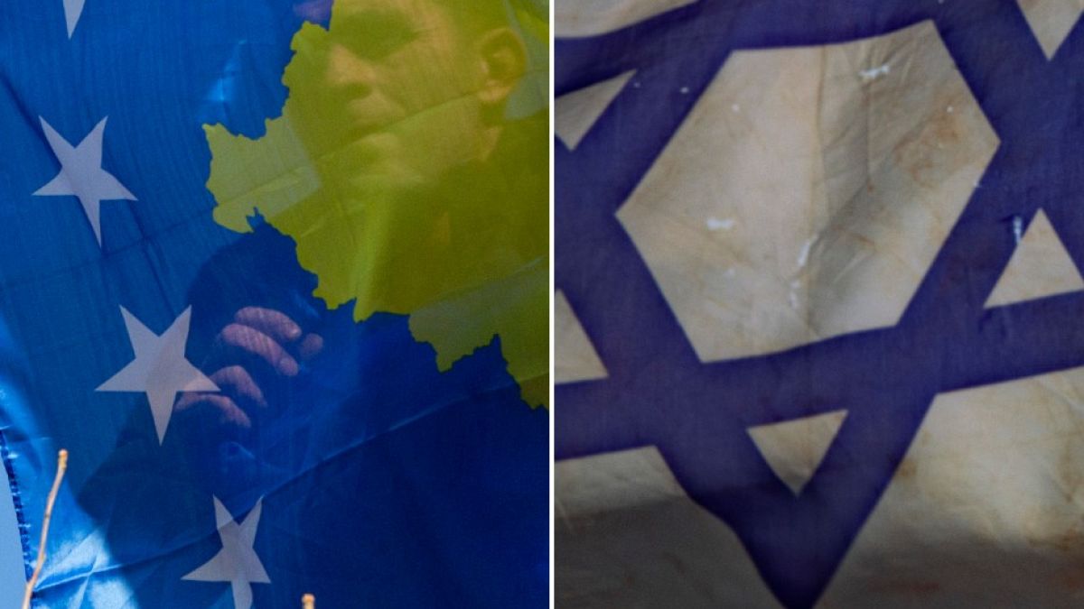 Kosova ve İsrail bayrakları