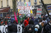 Trotz Corona: Tausende bei Protesten in vielen Städten in Frankreich