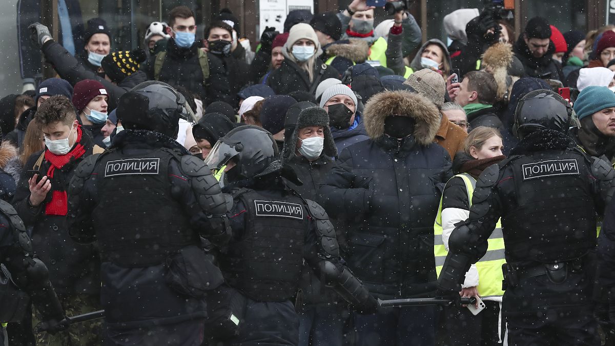 Arresti di massa alle manifestazioni pro-Navalny