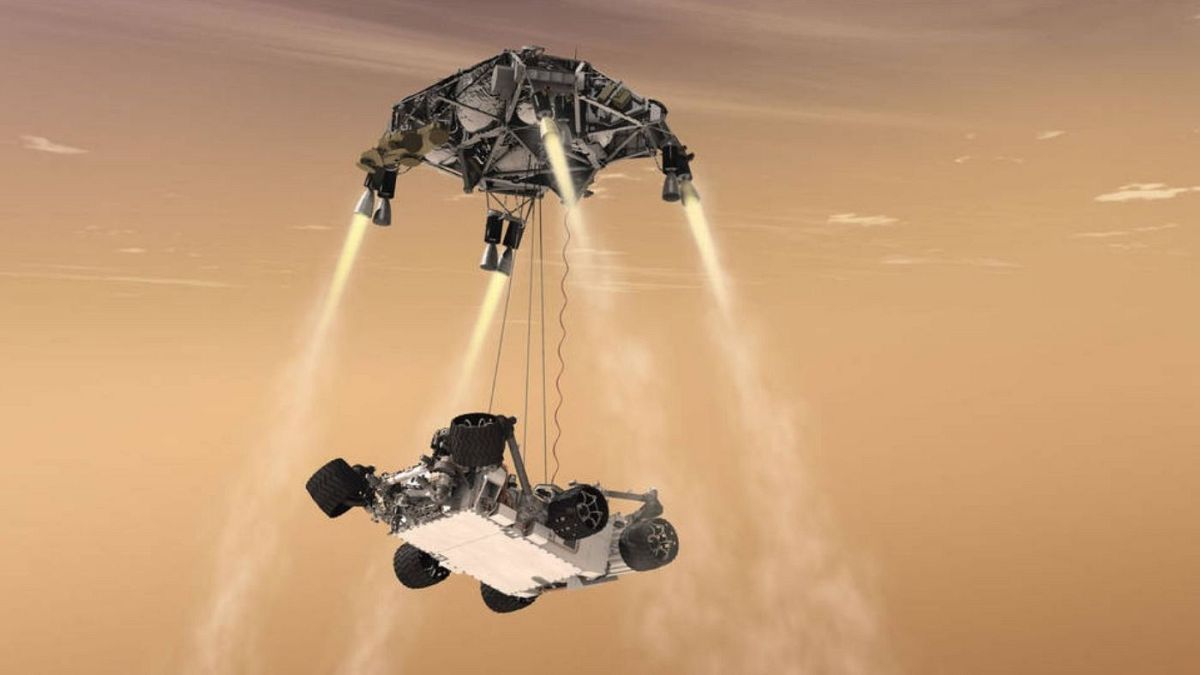 فرود شبیه‌سازی شده مریخ‌نورد ناسا بر سطح مریخ