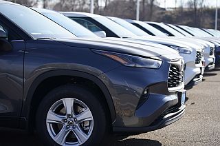 Setor automóvel deve recuperar em 2021