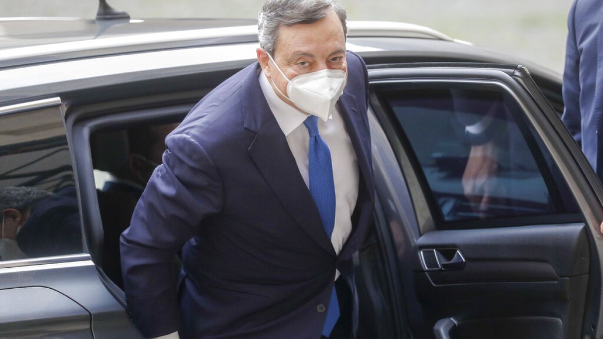 Mario Draghi aceita formar governo em Itália