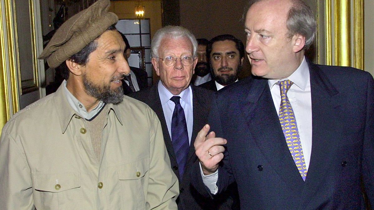 دیدار احمد شاه مسعود از فرانسه چند ماه پیش از مرگ 