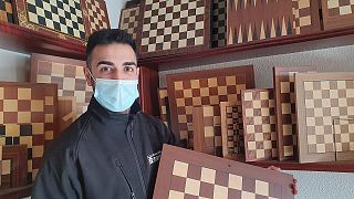 Die Schachbretter aus "Damengambit" werden in Barcelona hergestellt