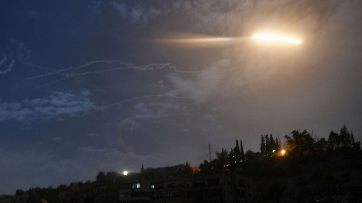 پدافند هوایی در دمشق (عکس تزئینی است)