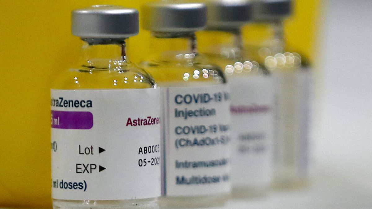 AstraZeneca беше първата фармацевтична лаборатория която пусна ваксина на пазара