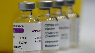 Les responsables de la santé mondiale soutiennent le vaccin d'AstraZeneca 