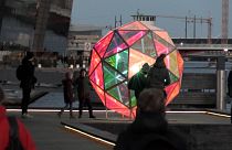 شاهد: إضاءة المعالم المعمارية في كوبنهاغن ضمن مهرجان الأضواء السنوي
