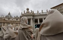 Papa Francis oy hakkına sahip müsteşarlığa ilk kez kadın atadı