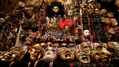 Même sans touristes, la magie du carnaval de Venise opère toujours