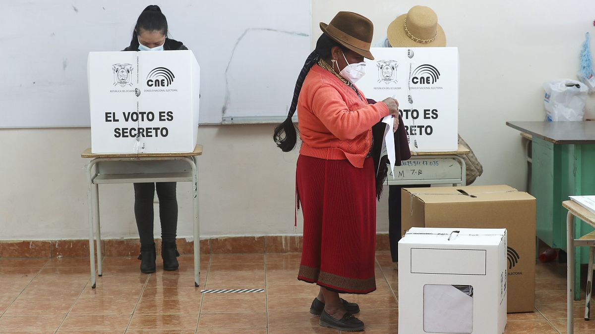 Abstimmung im ecuadorianischen Cangahua.