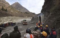 فاجعه شکست یخچال؛ تلاش برای نجات کارگران هندی گرفتار در تونل