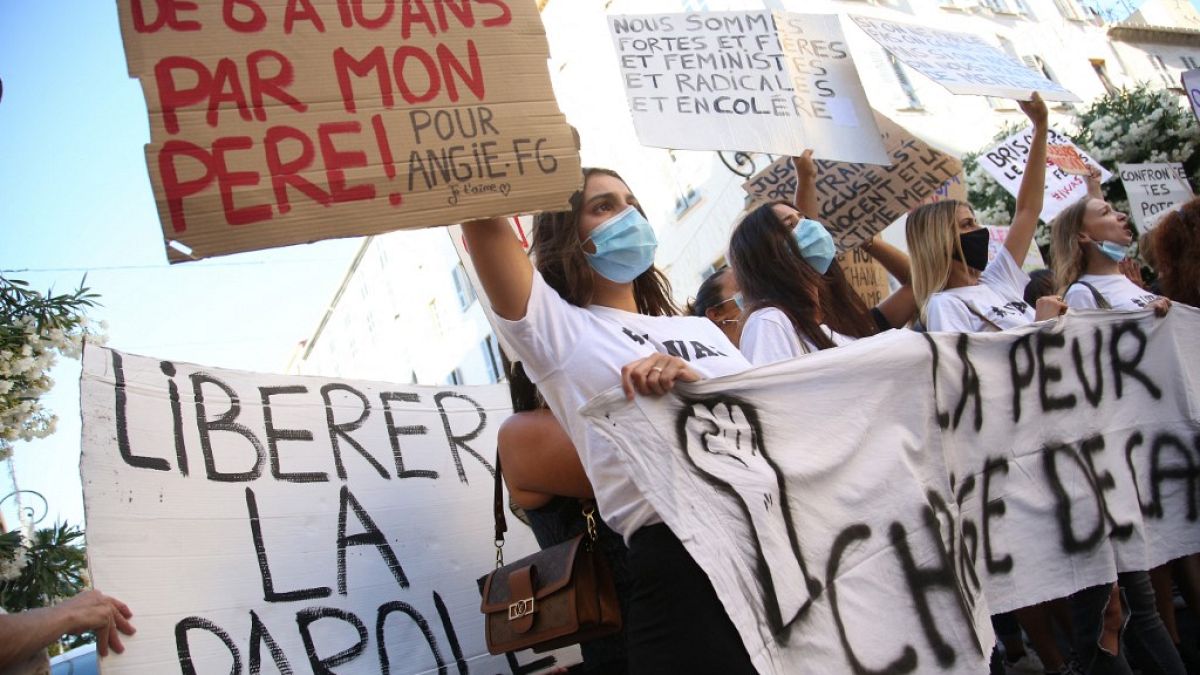 Manifestation contre l'inceste et les violences sexuelles sur mineur à Ajaccio, le 5 juillet 2020.