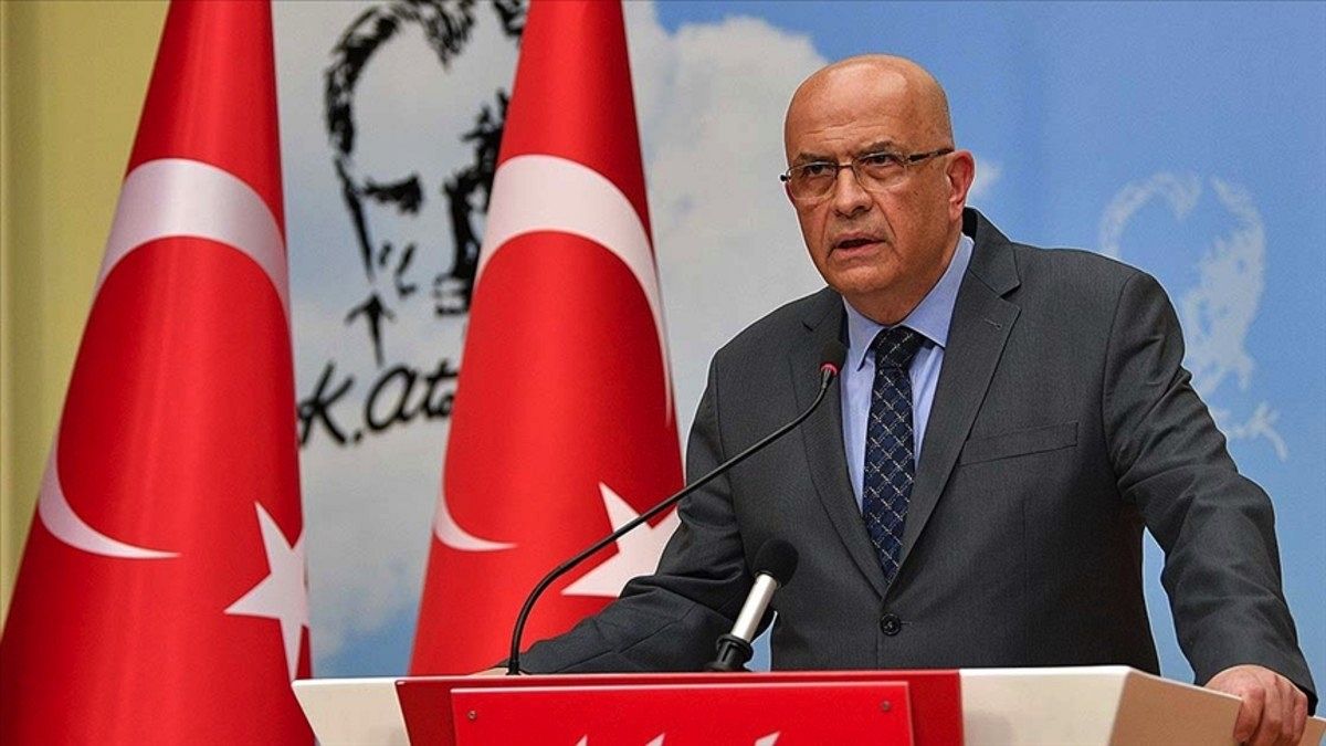 CHP'li Enis Berberoğlu'na milletvekili unvanı yeniden verildi.