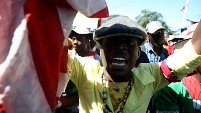 شاهد: المظاهرات المنددة بالاضطرابات السياسية والصراعات الاجتماعية مستمرة في هايتي