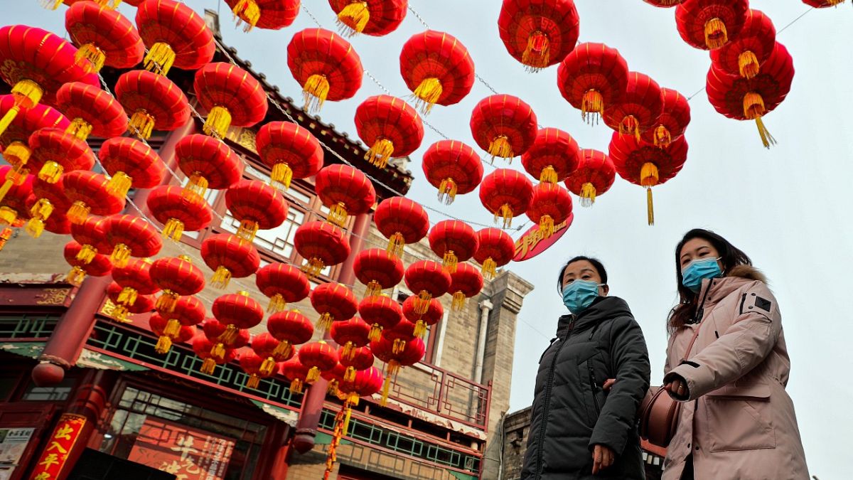 الصين ترتدي أبهى حللها استعداداً لدخول السنة القمرية الجديدة