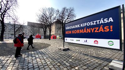 Ungheria: sindaci contro Orbán, "no alla stretta finanziaria contro i Comuni d'opposizione"