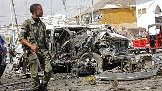 Au moins trois morts dans un attentat à la voiture piégée à Mogadiscio