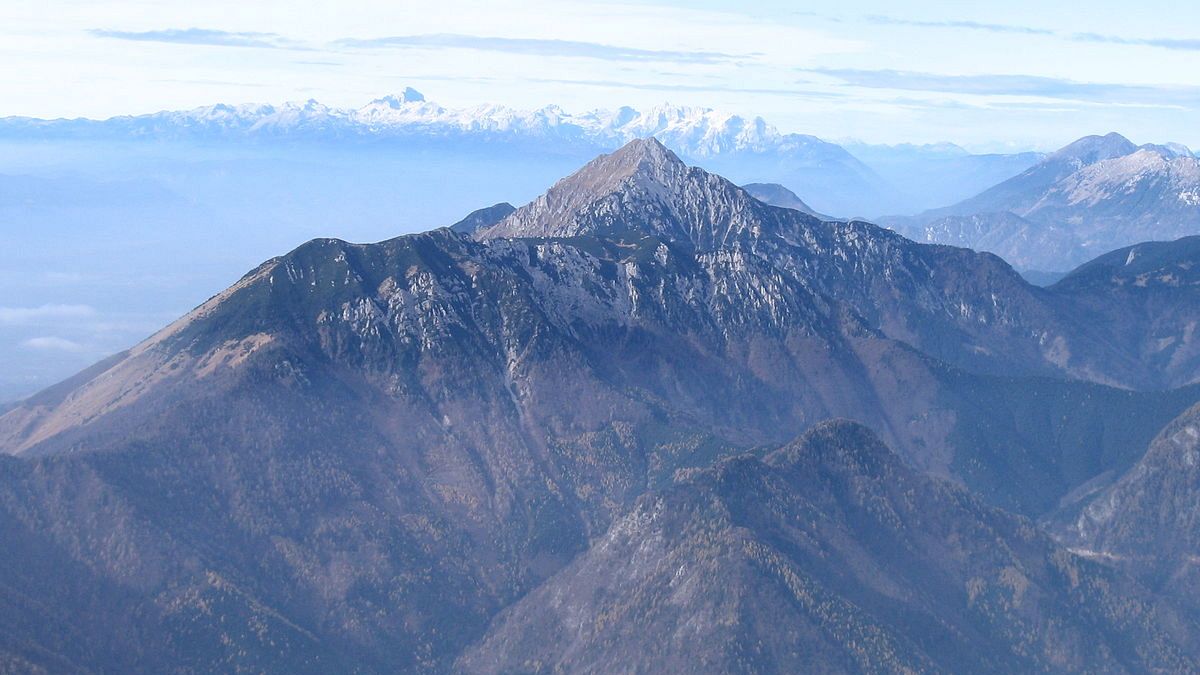 The four climbers were in the Mount Storzic area of the Kamnik–Savinja Alps