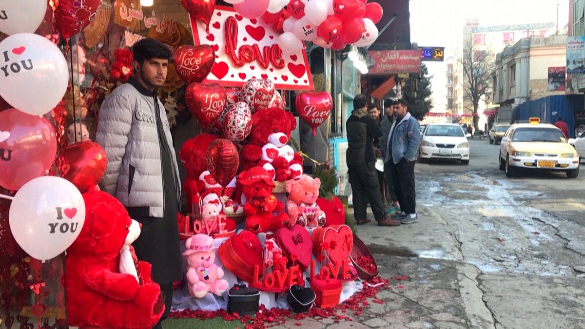 ویدئو؛ برگزاری جشن روز ولنتاین در کابل