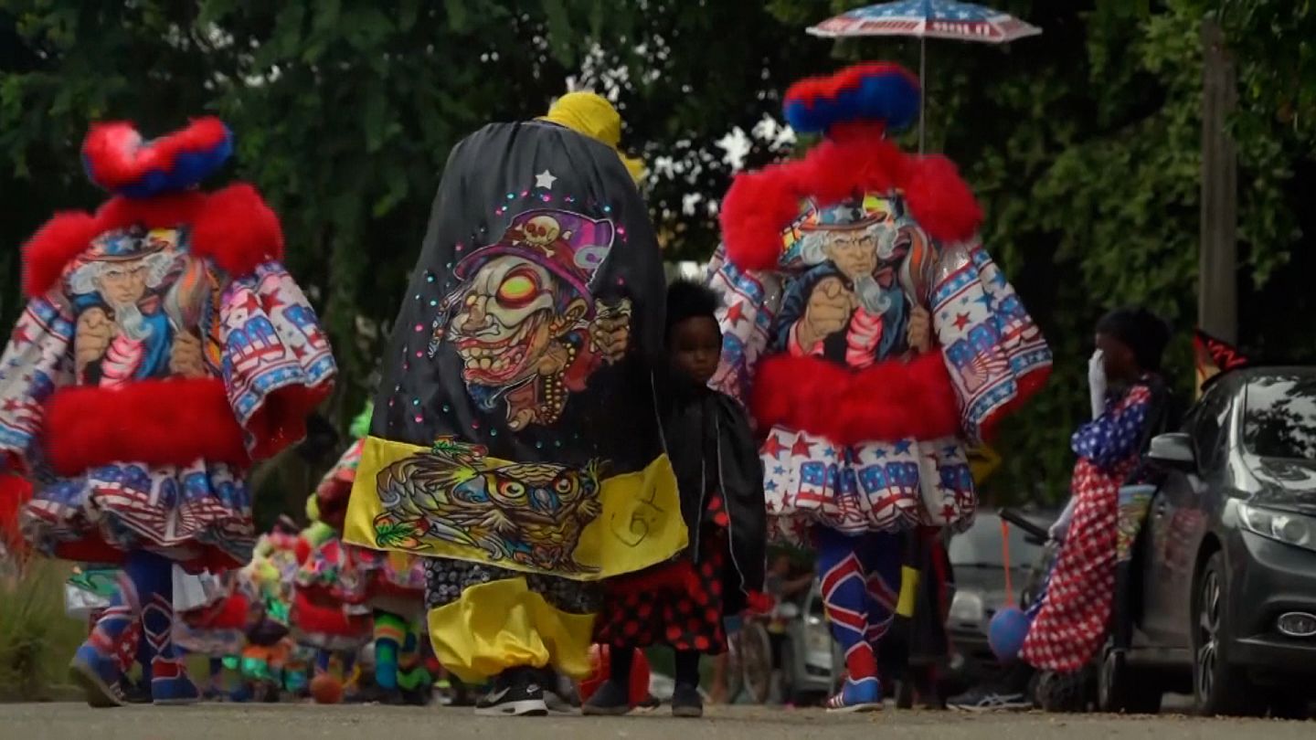 Rio De Janeiro S Bate Bolas Stage Small Parade Despite Cancelled Carnival Euronews