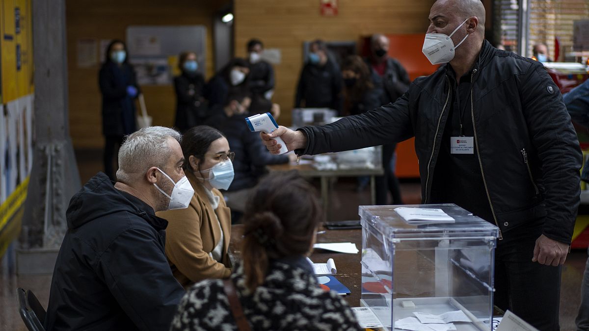 Assembleia de voto na Catalunha