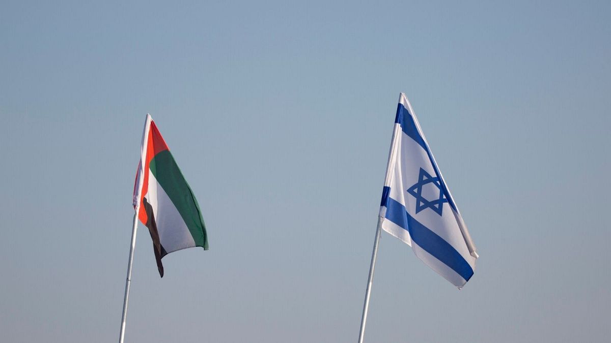 پرچم‌های اسرائيل و امارات