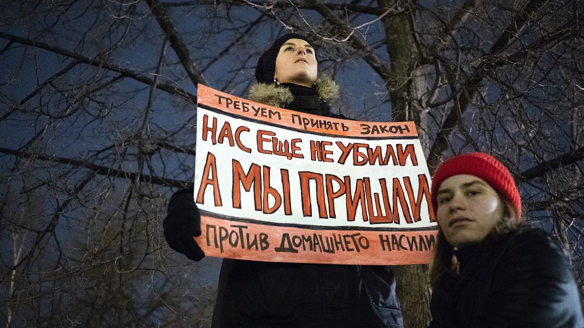 Манифестация против домашнего насилия в Москве