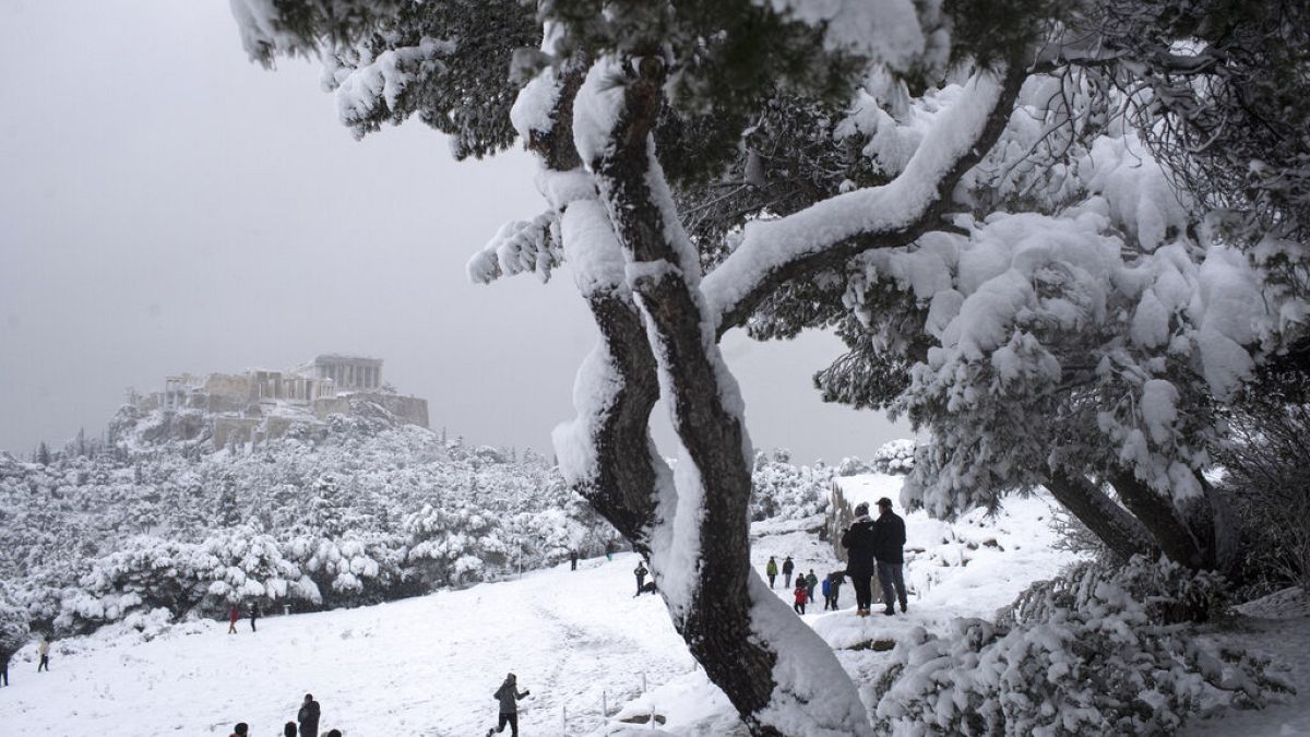 L'Acropole d'Athènes sous la neige