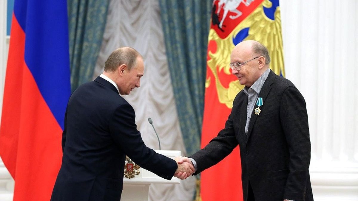 На церемонии вручения государственных наград РФ: Андрей Мягков награждён орденом Дружбы
