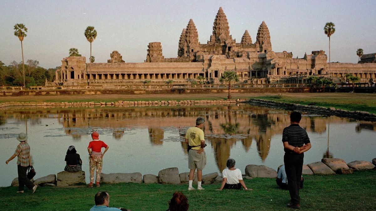 A kambodzsai templomromokat évszázadok óta a dzsungel sűrűje védi 