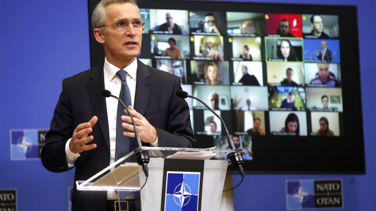НАТО пока не выводит свои войска из Афганистана