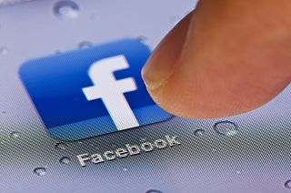 Facebook is adding a new feature to debunk common climate myths.