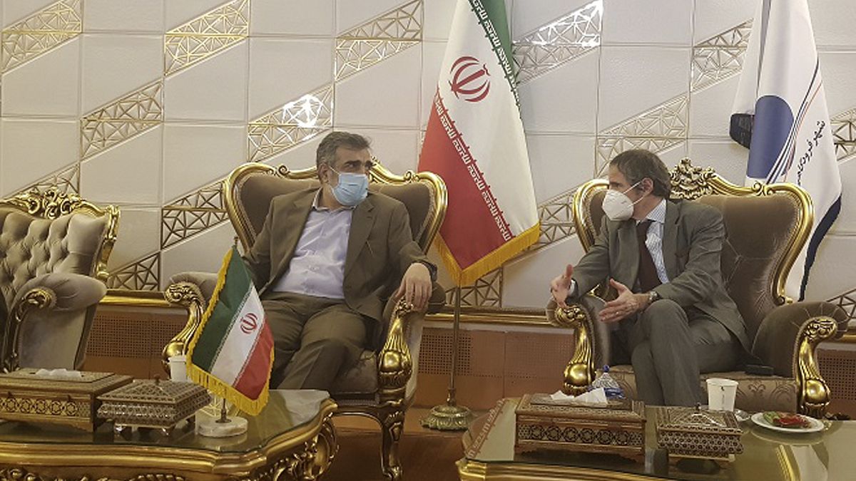 El director general de la Organización Internacional de la Energía Atómica, Rafael Grossi, en Teherán