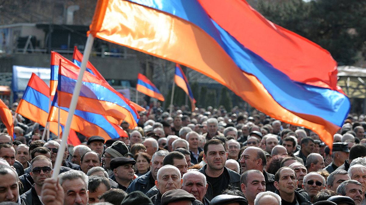 Ermenistan’da gösteri 