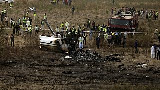 Nigerian air force passenger plane crash kills seven people