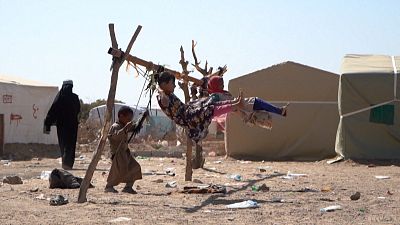 Deslocados iemenitas no campo de Jaw Al Naseem