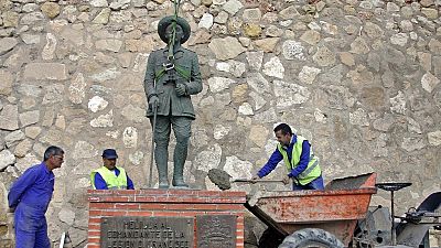 Diktatör Franco'nun Melilla'daki heykeli.