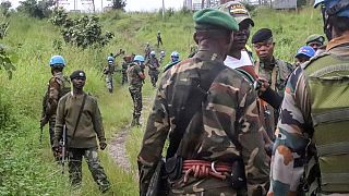 Kongolesische Truppen in der Nähe des Tatortes im Osten der Demokratischen Republik Kongo