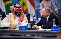 ولادیمیر پوتین، رئیس جمهوری روسیه(راست) و محمد بن سلمان، ولیعهد سعودی
